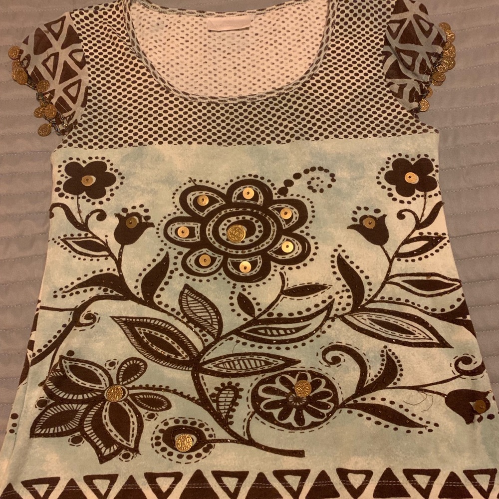 Soft surroundings t shirt with coin detail